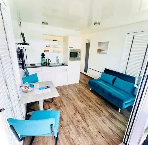 "Statia" Cozy & Romantic Houseboat In Maastricht