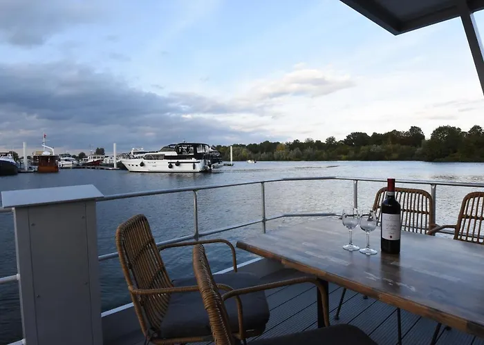 Tiny Floating House Ibiza
